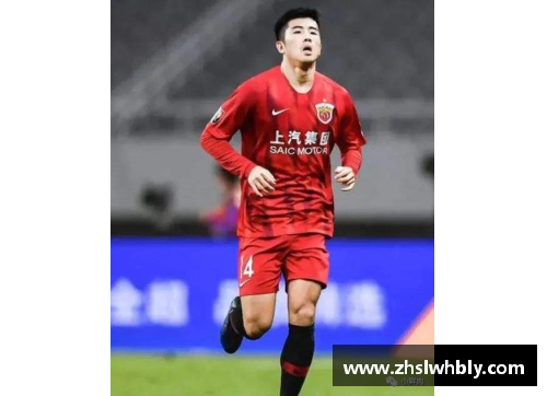 JN江南体育足球明星魅力闪耀代言潮流服饰引领时尚新风尚 - 副本
